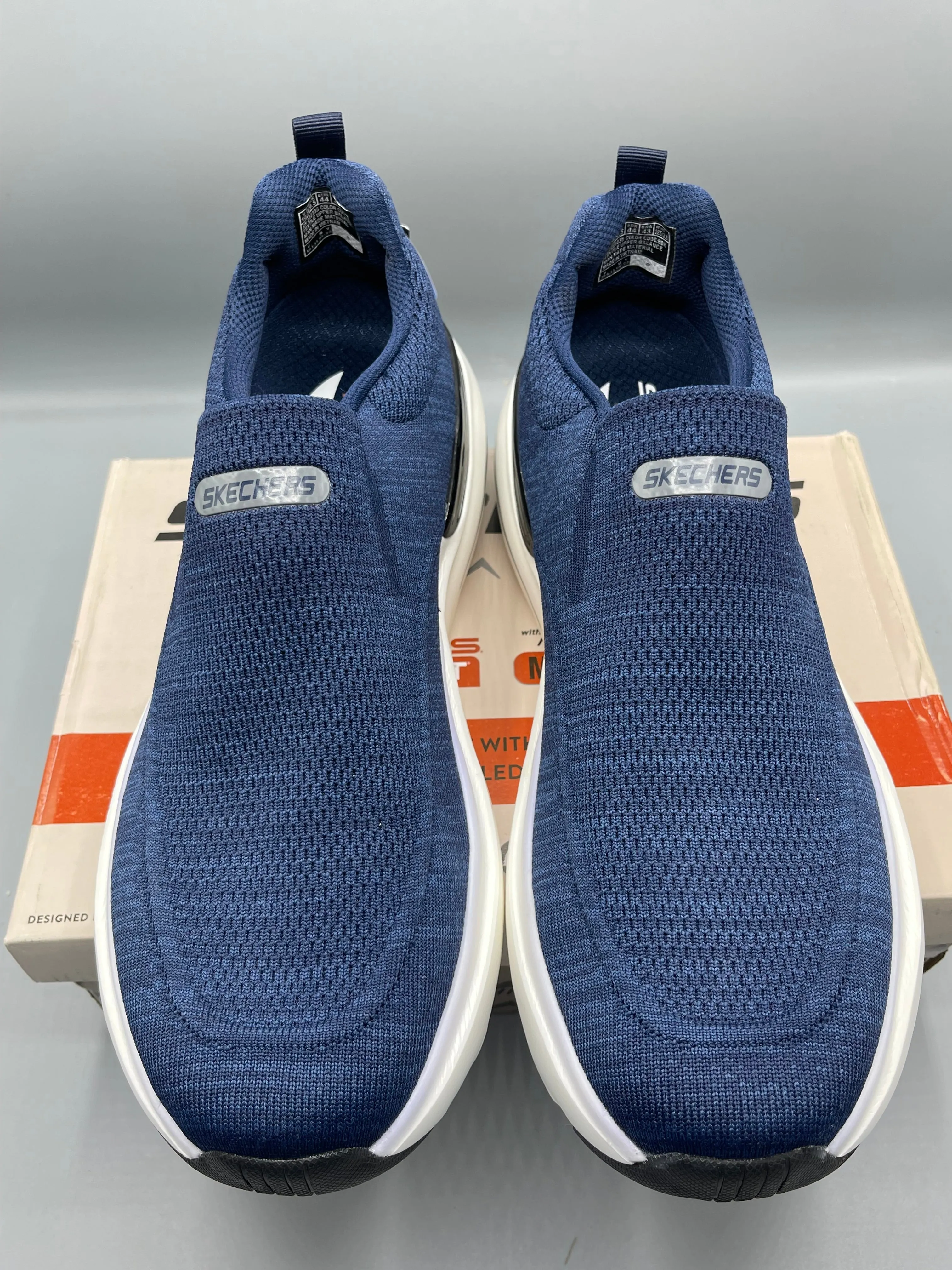 Skechers madicated triple layers