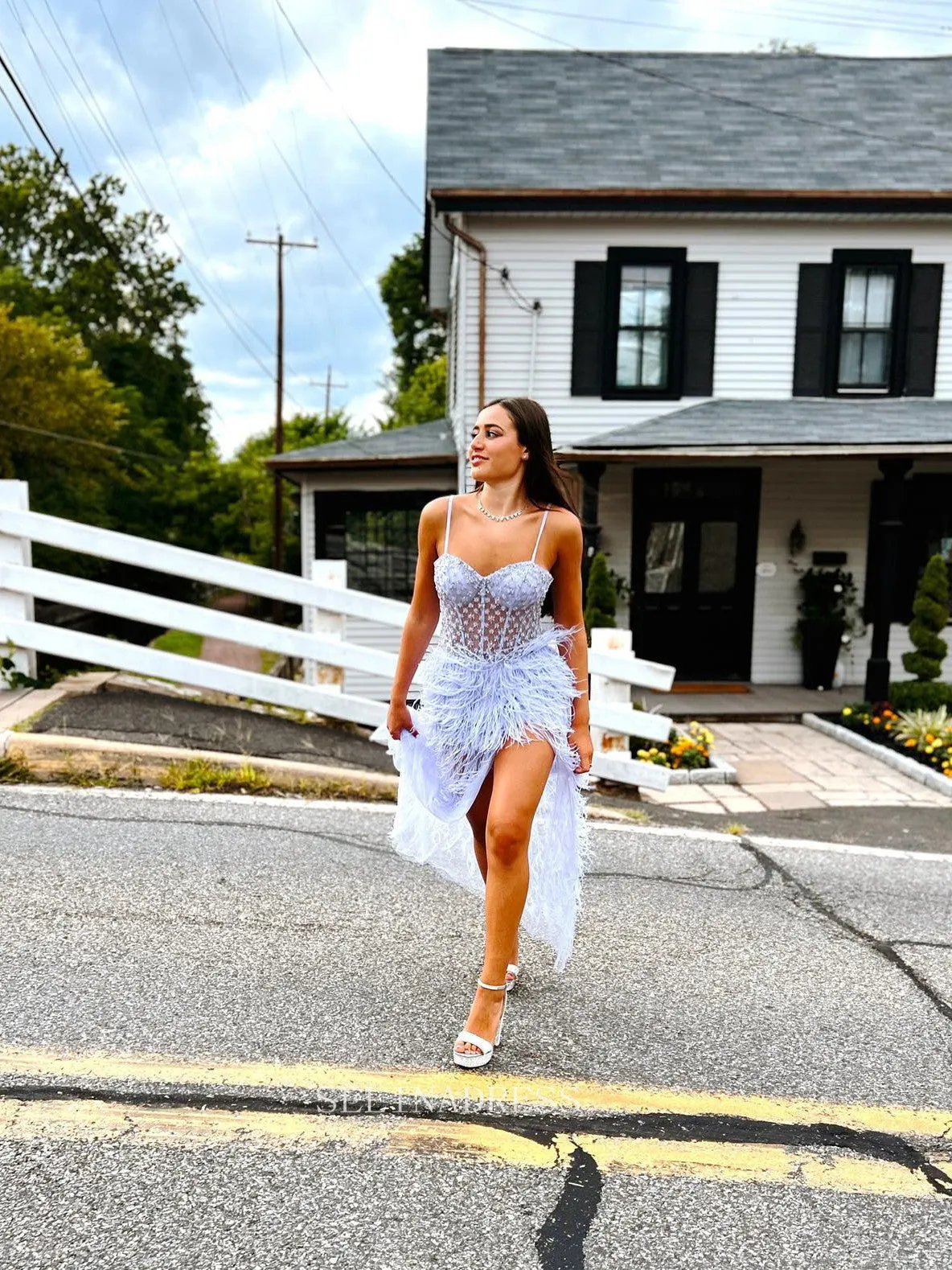 Spaghetti Straps Lilac Prom Dress A-line Feather Beaded Long Formal Dresses KPY001